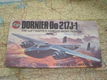 images/productimages/small/Do 217 J-1 Airfix M.oud.jpg